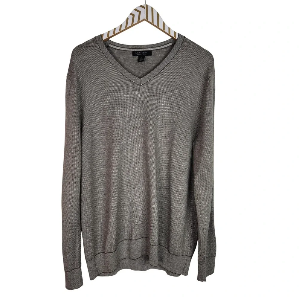 BANANA REPUBLIC Sweater Mens Large Gray V-Neck Birdseye Silk Cashmere Blend‎